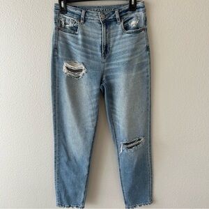 American Eagle Outfitters Women's Light Blue Ripped Jeans